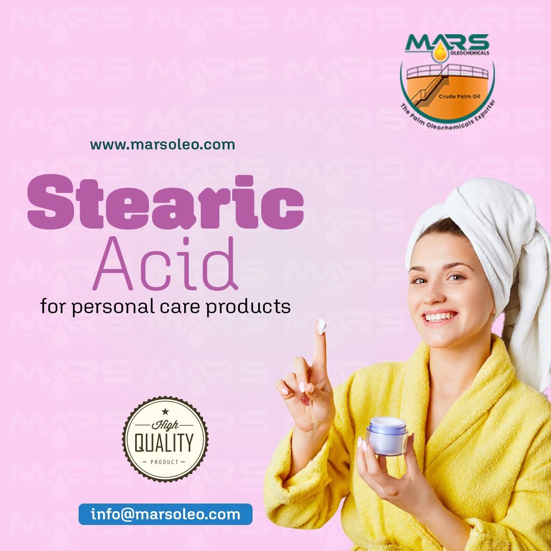 Premium-quality palm-based Stearic Acid for manufacturing skincare products, cosmetic creams, lotions, soaps and personal care formulations.